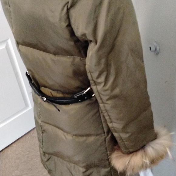 Women's Fox Fur-Trimmed Puffer Coat - Olive - Picture 6 of 15